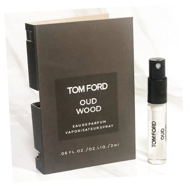 Парфюм в миниатюре: Парфюмерная вода Tom Ford Oud Wood пробник 2 / Том Форд Уд Вуд сэмпл