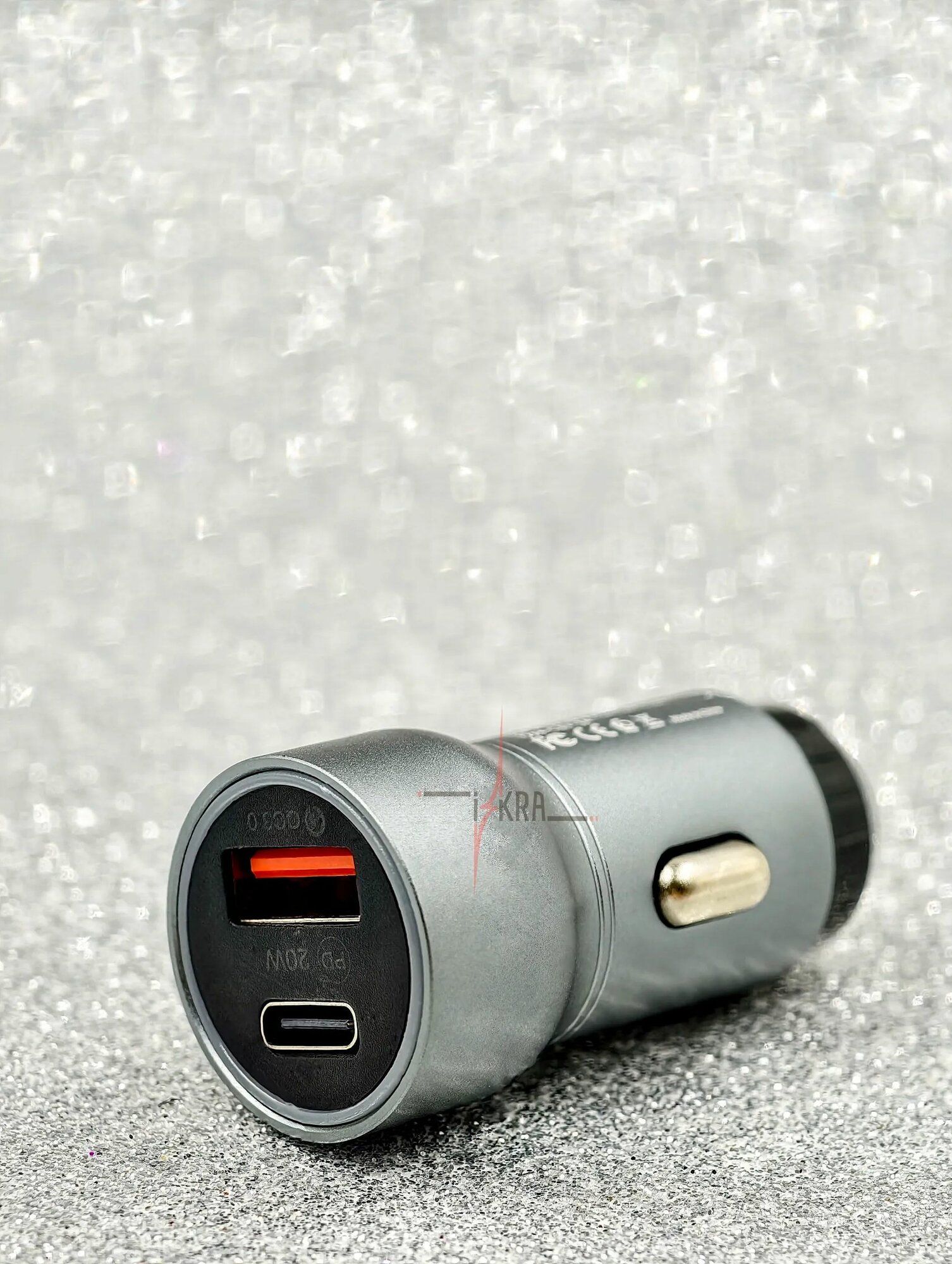 Автомобильное зарядное устройство для телефона в прикуриватель QC 3.0, 2 USB, Type-С