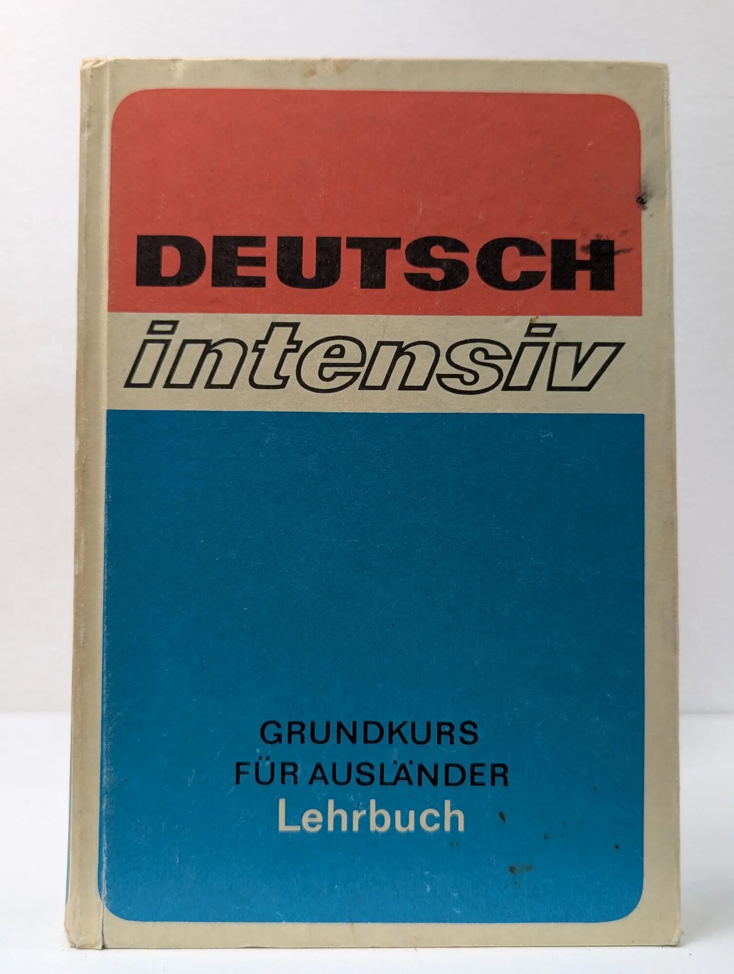 Deutsch intensivDeutsch intensiv. Grundkurs fur Auslander. Интенсивный немецкий. Базовый курс для иностранцев (на немецком языке) | Suhling Anneliese, Reinhardt Edith Suhling Anneliese, Reinhardt Edith 1975