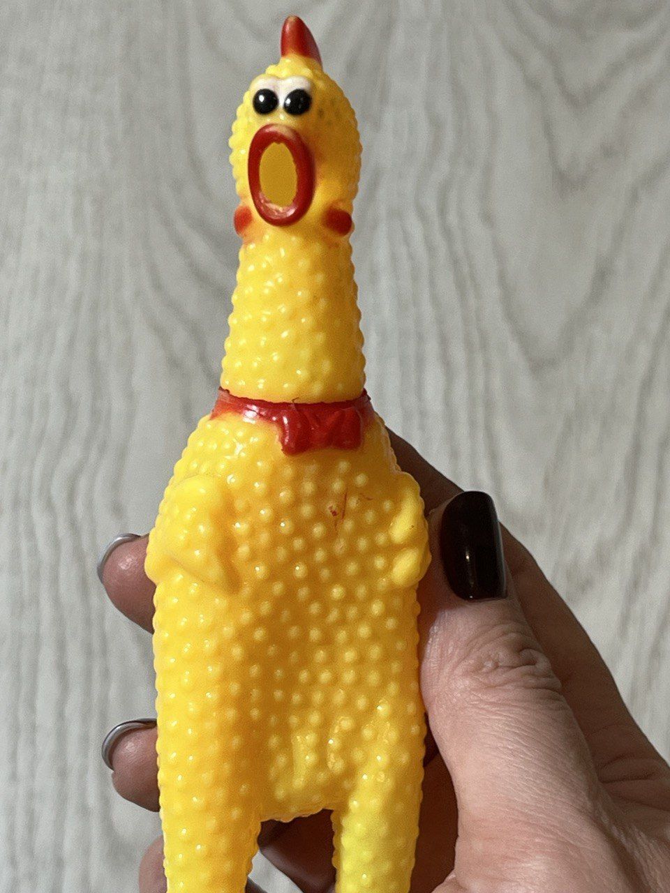 Игрушка курица пищалка "Кричащая курица" маленькая