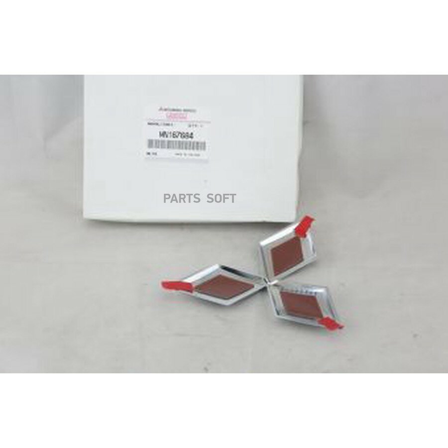 Эмблема три ромба от официального дистрибьютора, MITSUBISHI, артикул MN167684