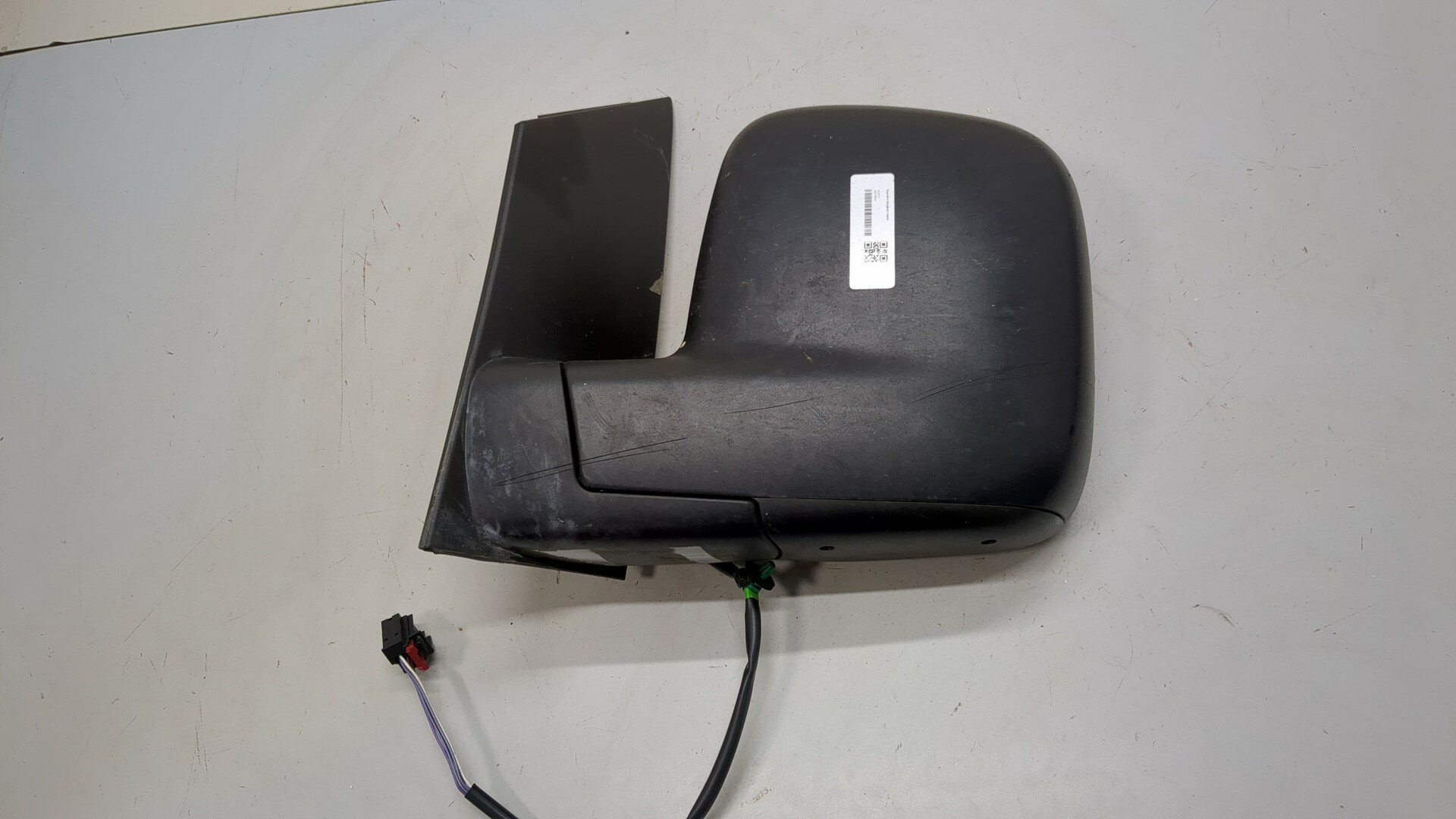 Зеркало боковое левое Volkswagen Caddy Б/У