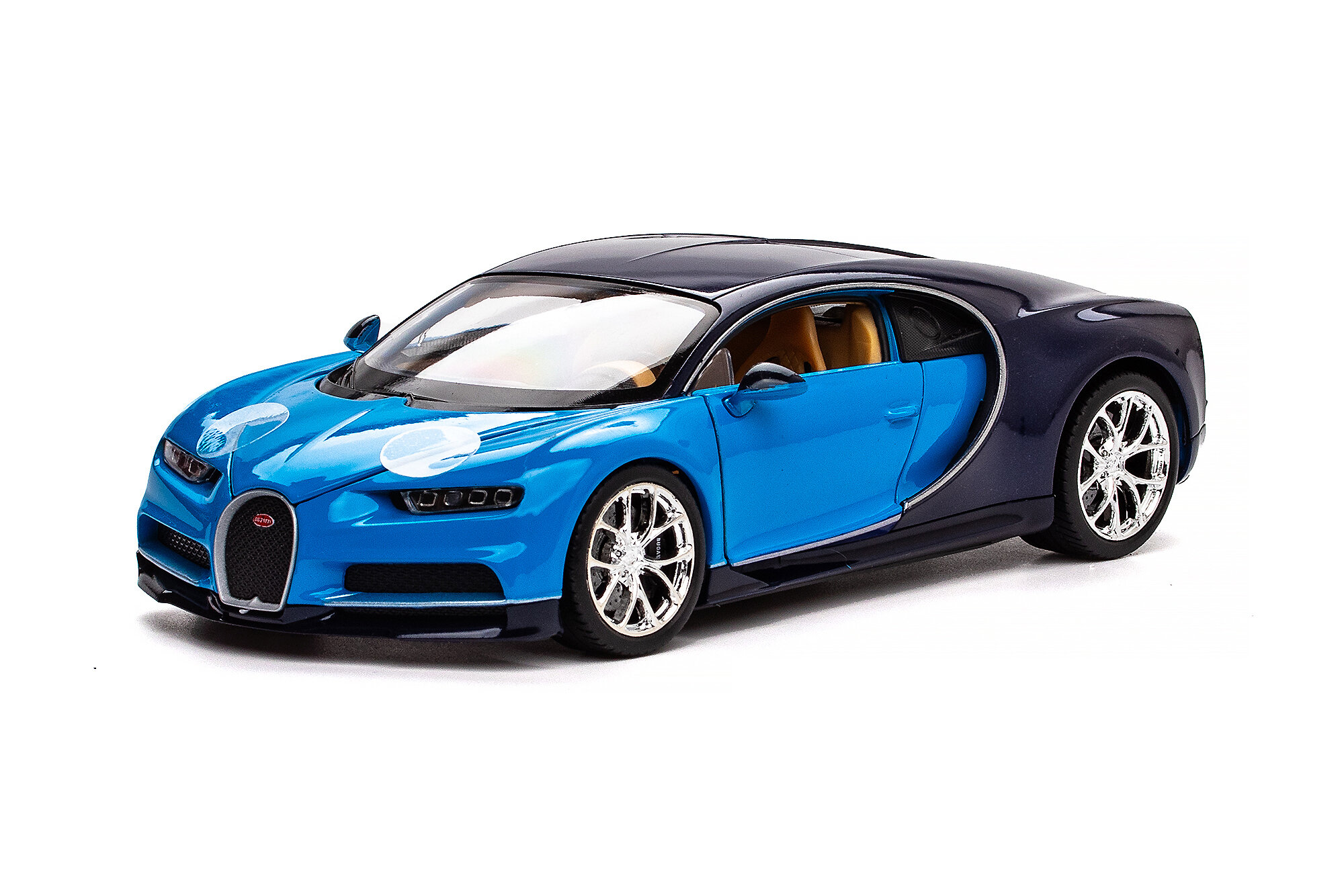 Модель коллекционная WELLY Bugatti chiron 2017 / бугатти широн голубой с синим