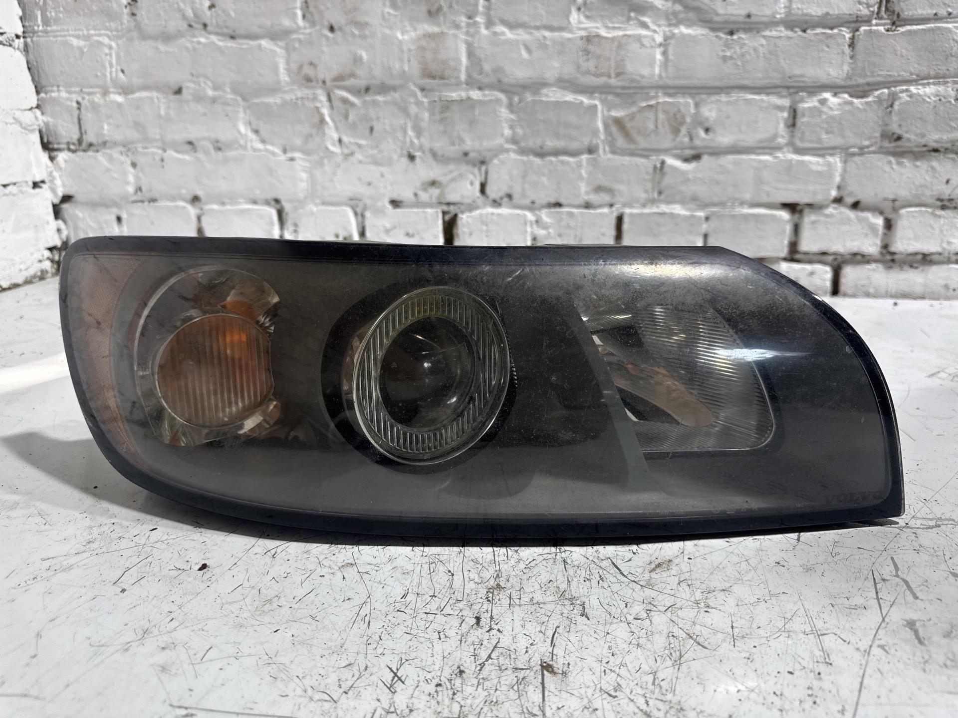 Фара правая Volvo S40 2 (2003 - 2007) 30698886