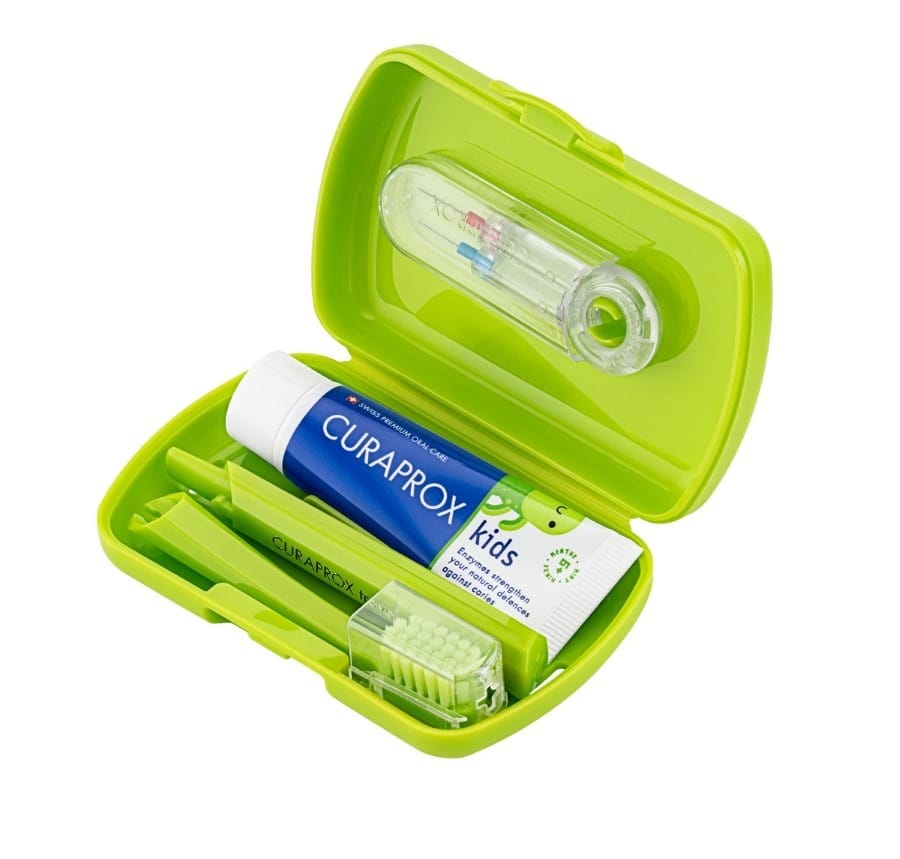 Набор для ухода за полостью рта Curaprox Travel Set Kids, разноцветный, для детей от 6 до 12 лет