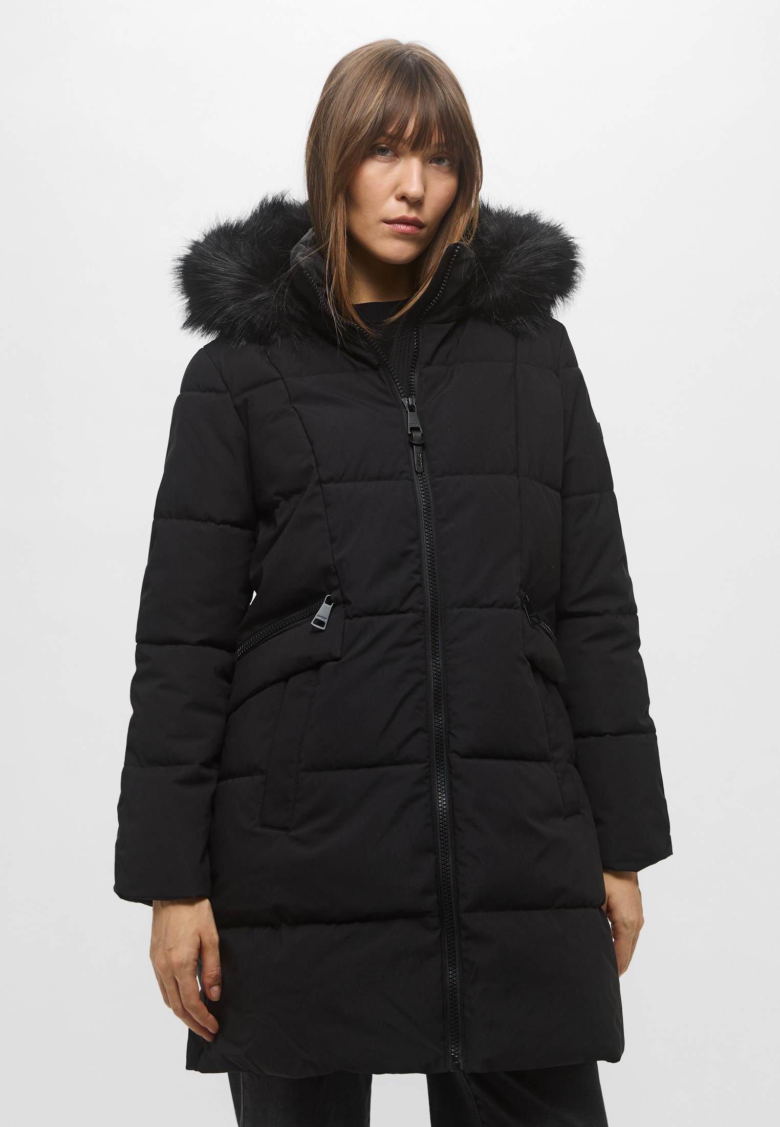 Пуховик DKNY