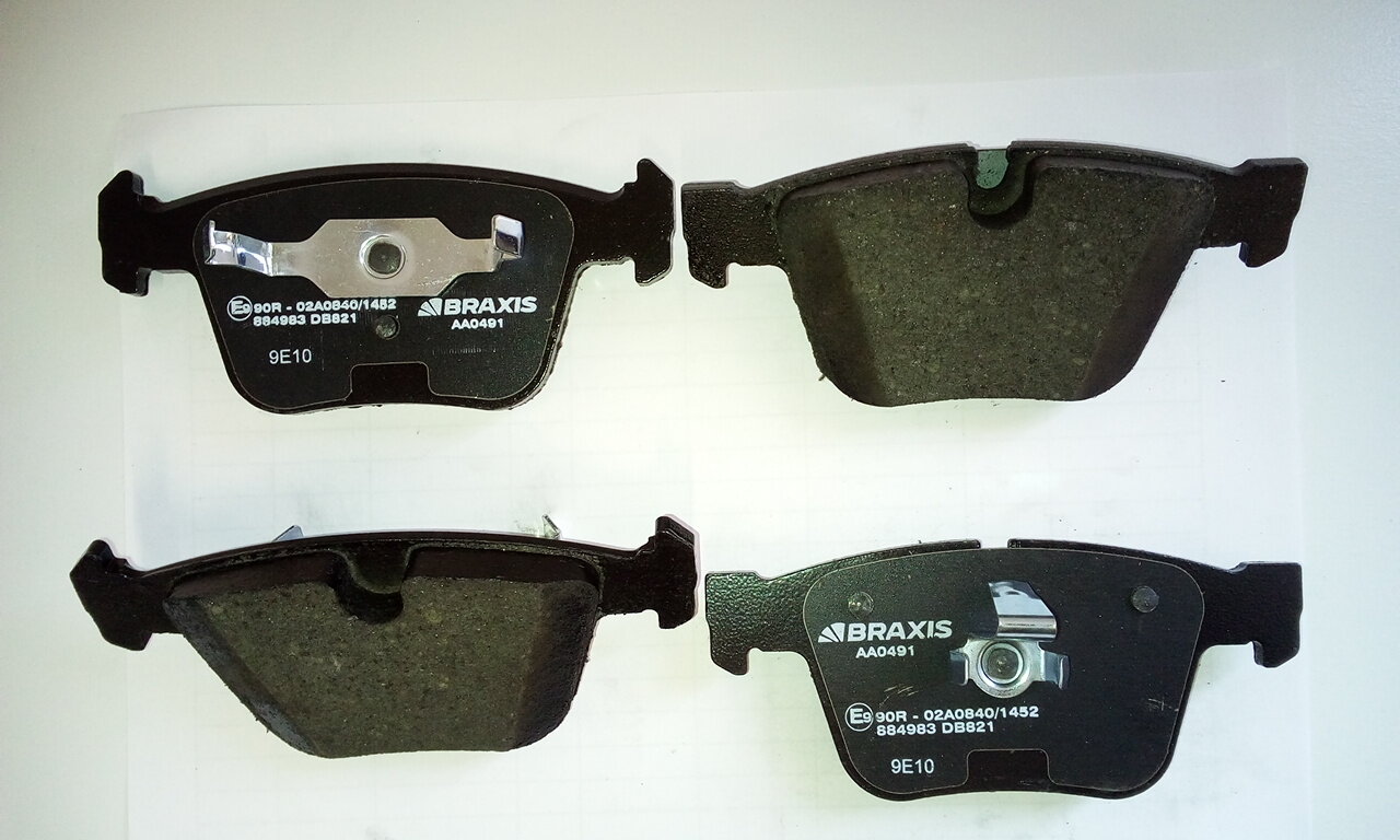 Комплект задних тормозных колодок ML 63 AMG 4-matic 06>11 R 63 AMG 4-matic 06>10 S 63 AMG 11>13 CL 6 BRAXIS AA0491