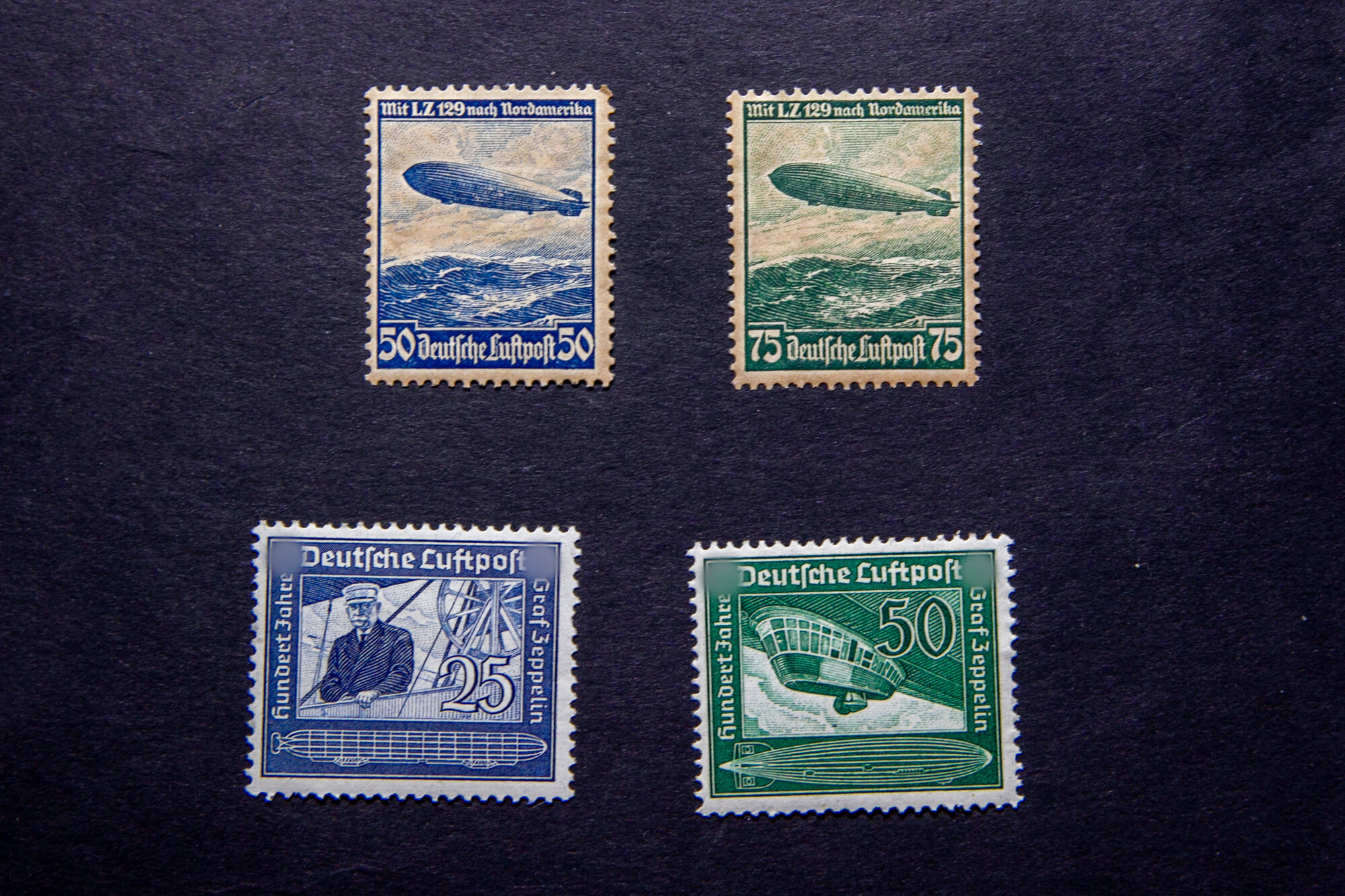 Германия 1936-38 г. Авиапочта Цеппелин серия (родной-бурый клей)