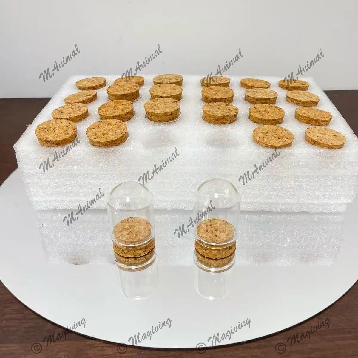 Набор стеклянных колб-клошей с пробковыми основаниями 12Pcs, 30 x 40mm