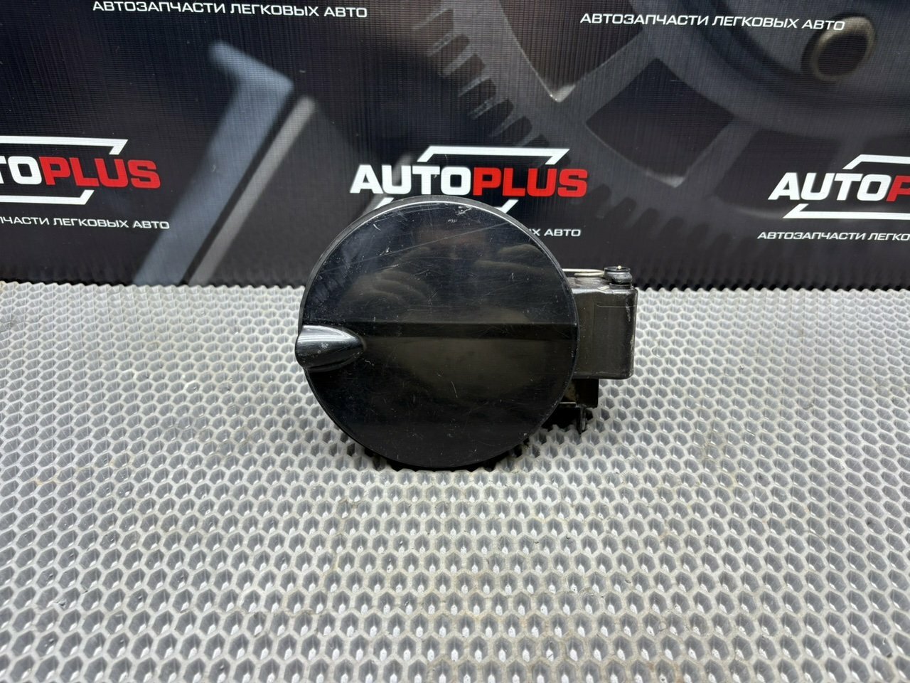 Лючок бензобака Ford Focus (1.8 QQDB) Б/У с пробегом Арт. 8M51-A405A02-AA