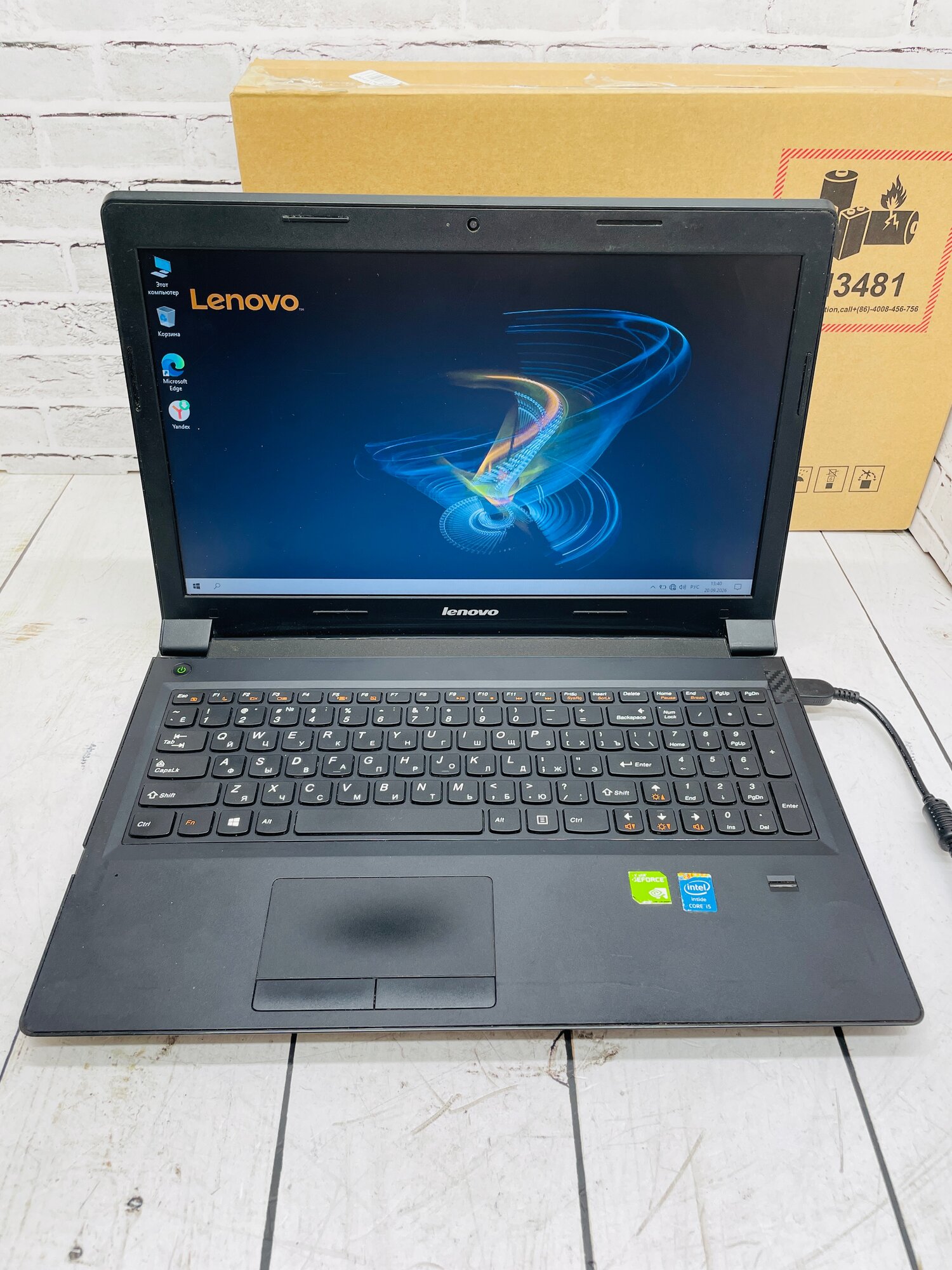 Игровой ноутбук 15,6, Lenovo B5400, Intel Core i5 4200M, 4 Gb DDR3, 120 Gb SSD, GeForce 720