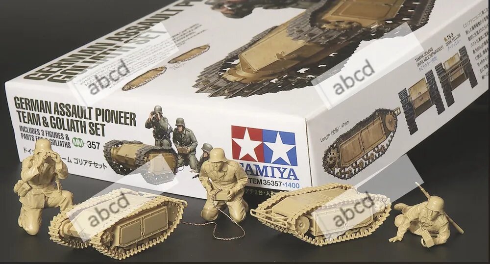 Сборная модель Tamiya 35357 Немецкие штурмовые саперы с минами "Голиаф" 1/35, 3 фигуры, 2 танкетки, ВОВ