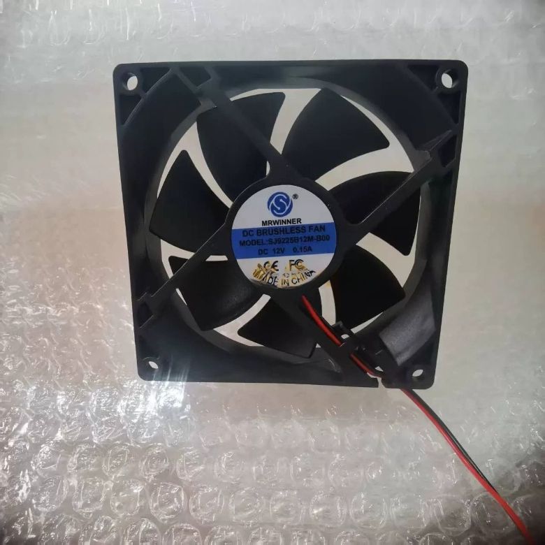 SJ9225B12M-B00 12V 0.15A 9225 шасси вентиляторы -