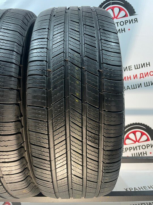Комплект (2 шт) летних БУ шин Michelin Defender 215/55 R17 20% износ