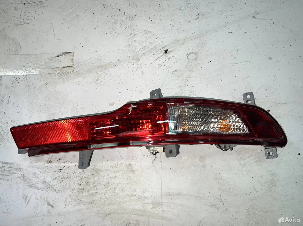 Фонарь задний в бампер правый Kia Sportage 3, 92406-3U300, б/у