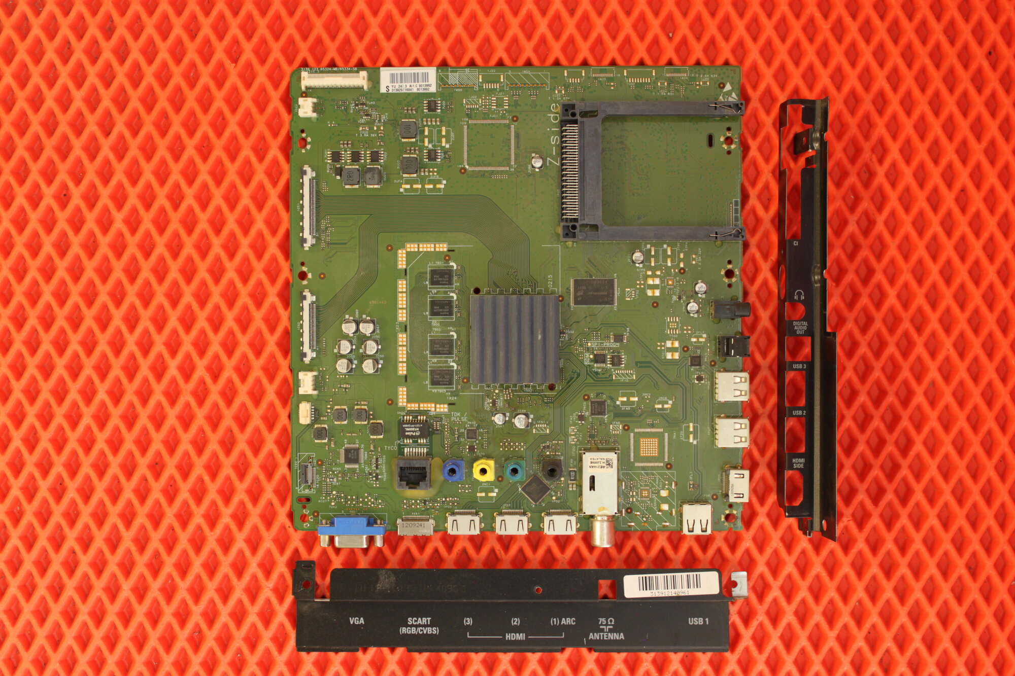 Основная плата (MAIN) 3139 123 65324-MB/65334-SB для телевизора PHILIPS 32PFL5007T/60 в надёжной упаковке