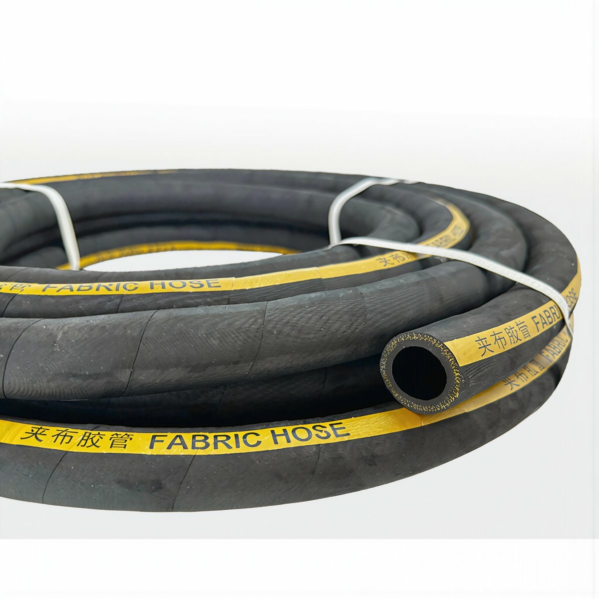 Тканевый резиновый шланг для транспортировки жидкостей устойчивый к истиранию, внутренний диаметр от 13 до 102 мм для промышленных работ