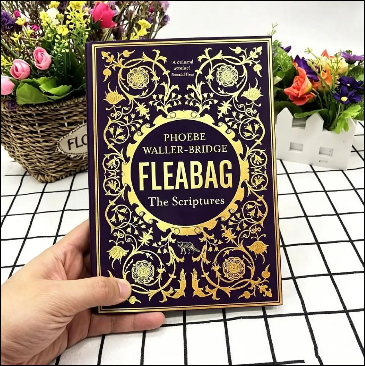 Книга Fleabag: The Scriptures / Phoebe Waller-Bridge / Сценарии сериала Флибэг, английский язык