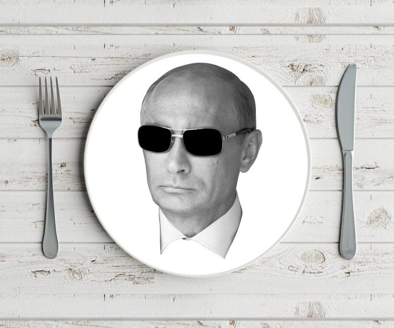 Тарелка с Путиным №8,