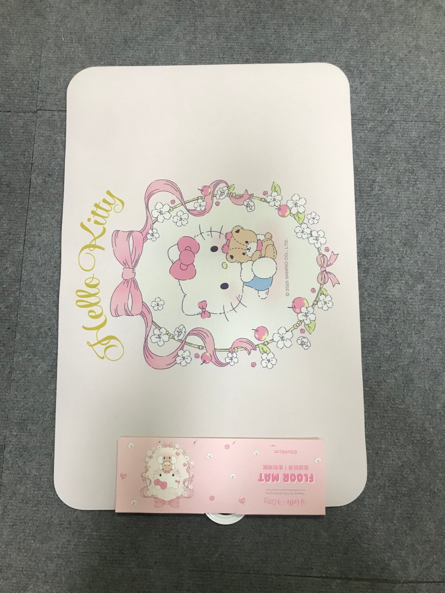 Коврик для пола MINISO Sanrio Hello Kitty Bow Garden 60×40 с милым котёнком цветочное зеркало