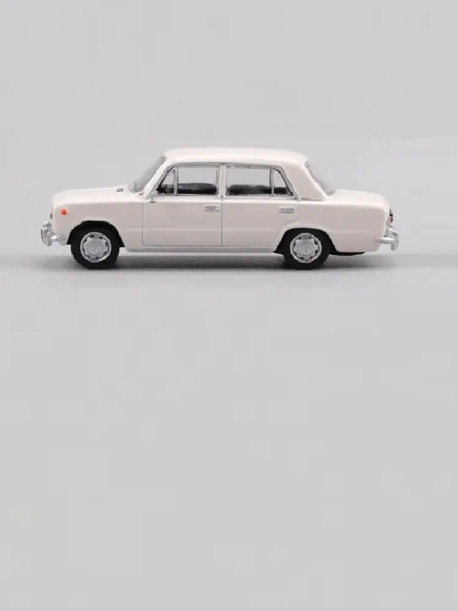 Машинка металлическая модель Perka 1:64 Lad-a 2101 White, Цвет белый