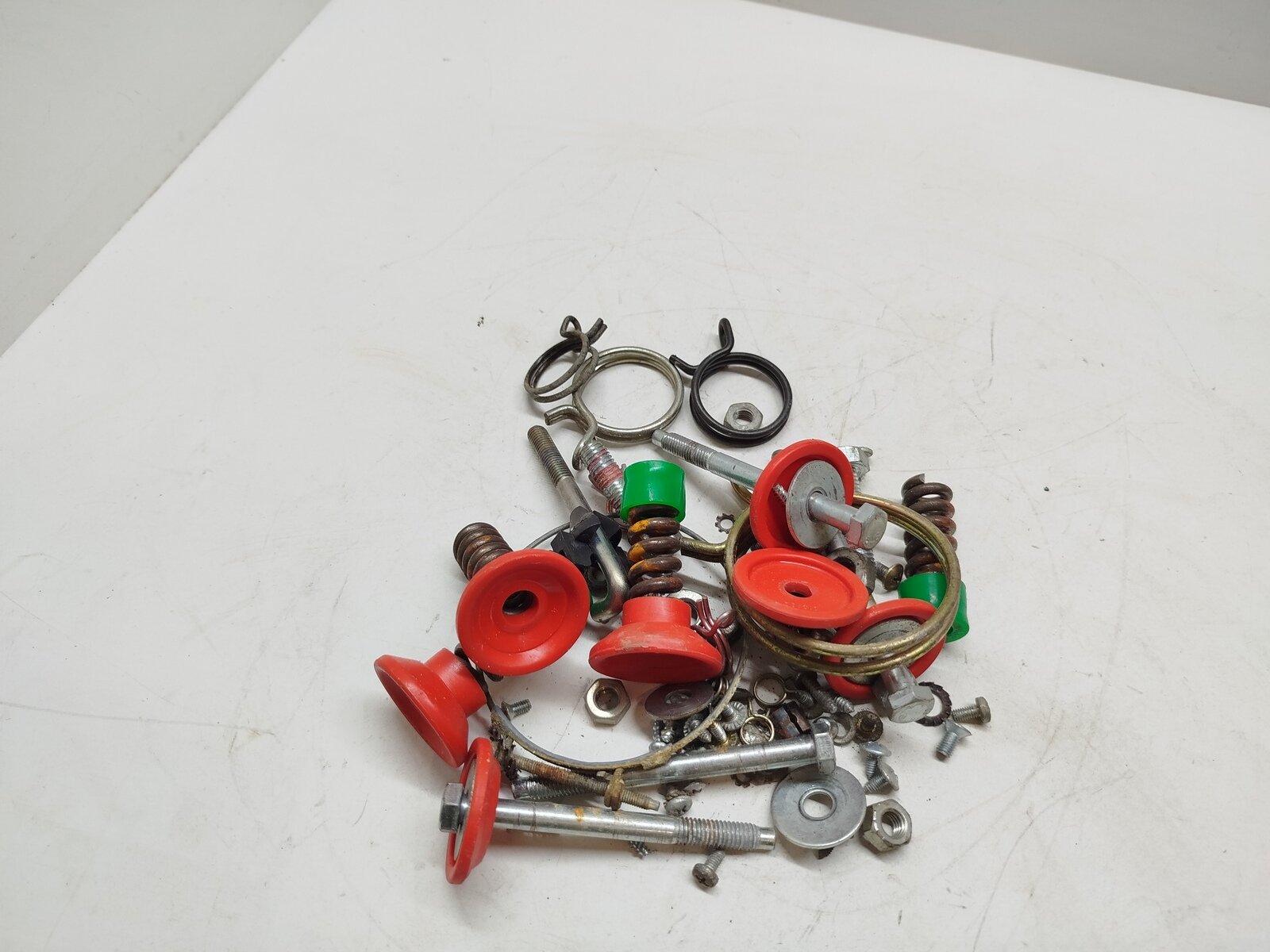 WFB1604 кт281 Крепёж и хомуты стиральной машины Bosch WFB1604 б/у