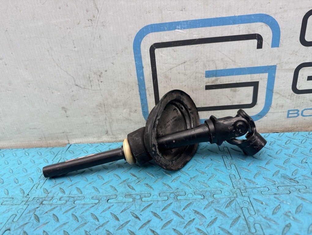 Кардан рулевой Audi Q5 2010 8RB CAHA 2.0 OEM 8R1419753F
