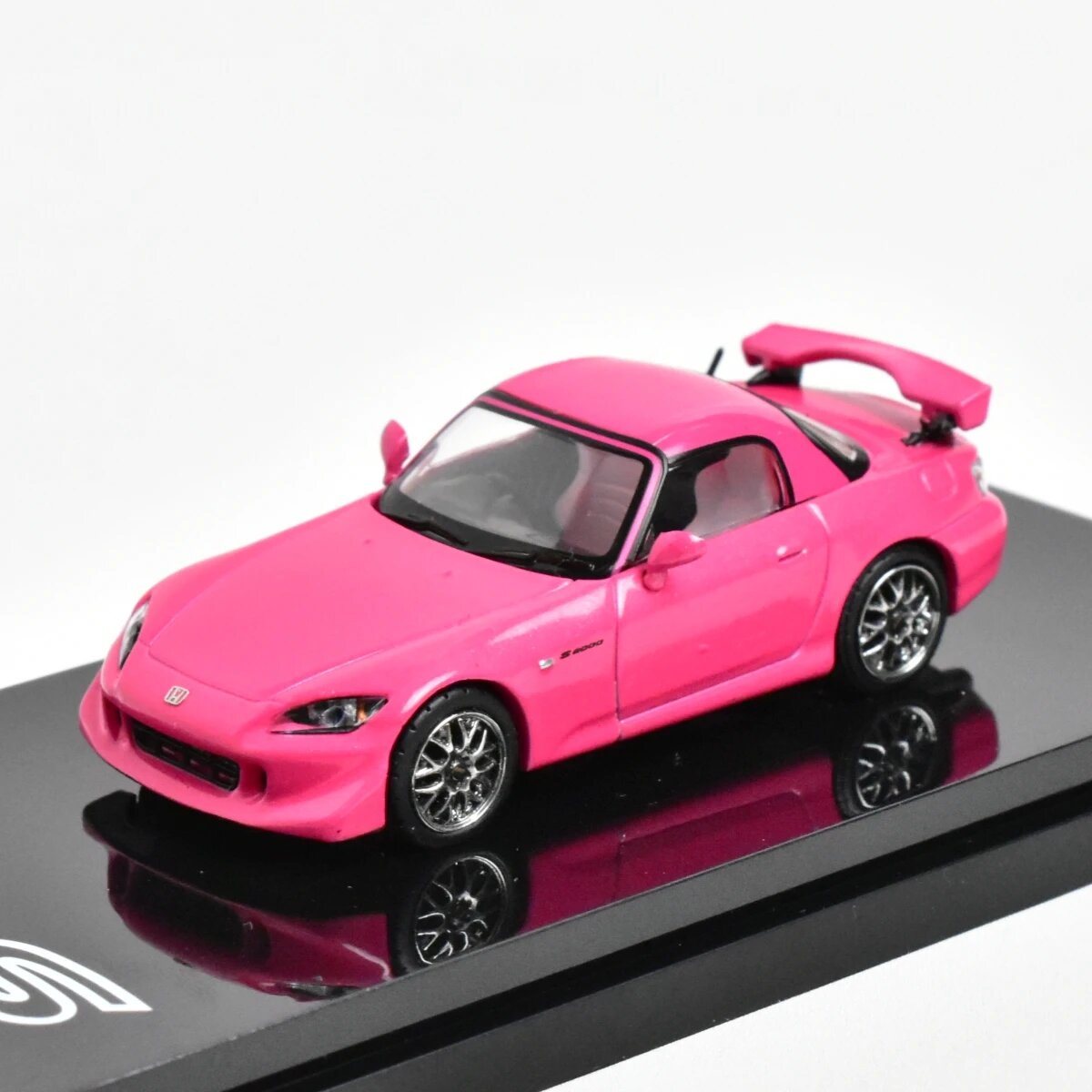 Модель автомобиля TSM MODEL Honda S2000 Type AP2 1:64 1020sp