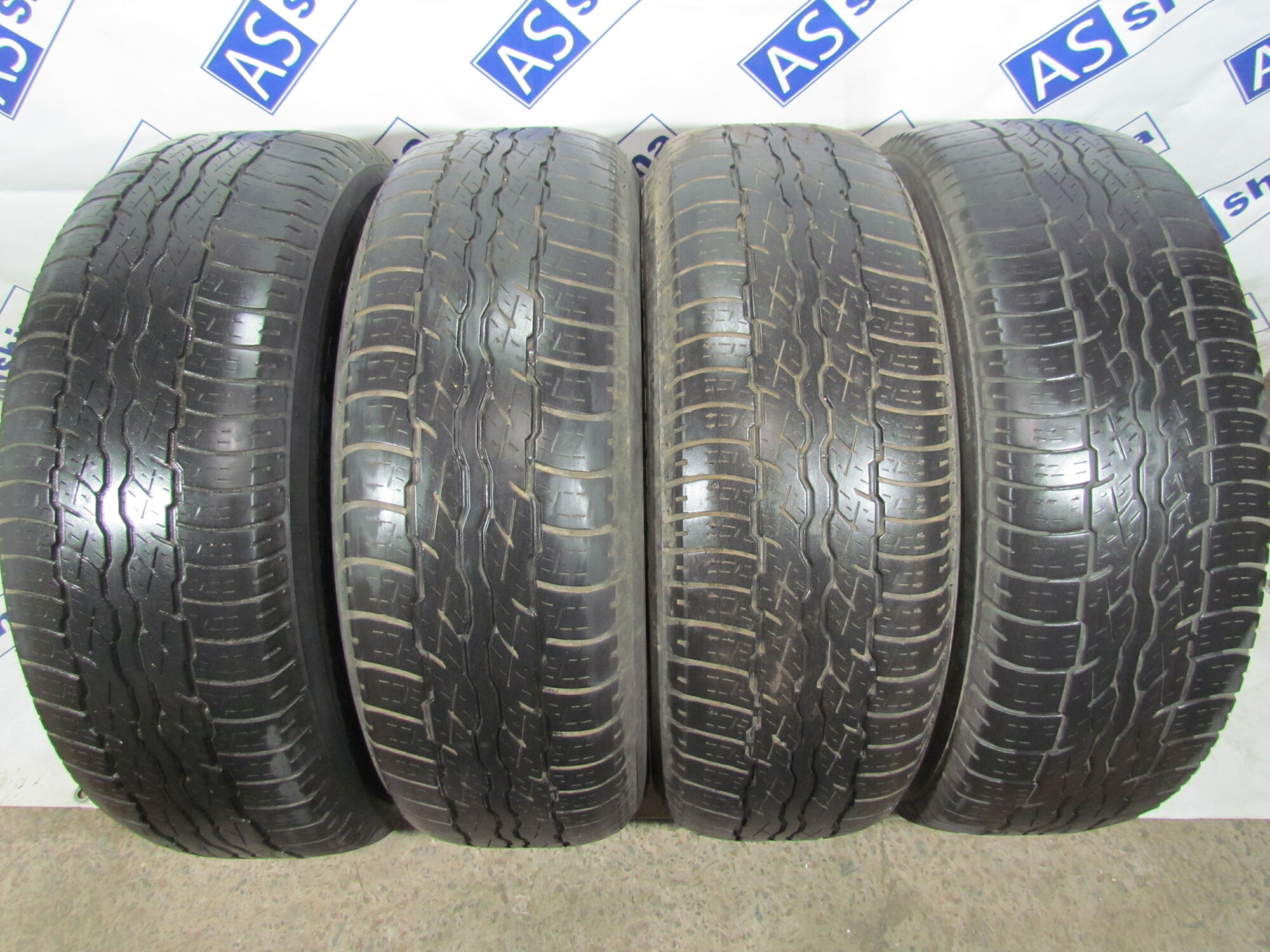 Комплект (4 шт) Bridgestone Dueler H/T D687 225 65 R17 летние БУ шины более 35% износ , артикул 0005943