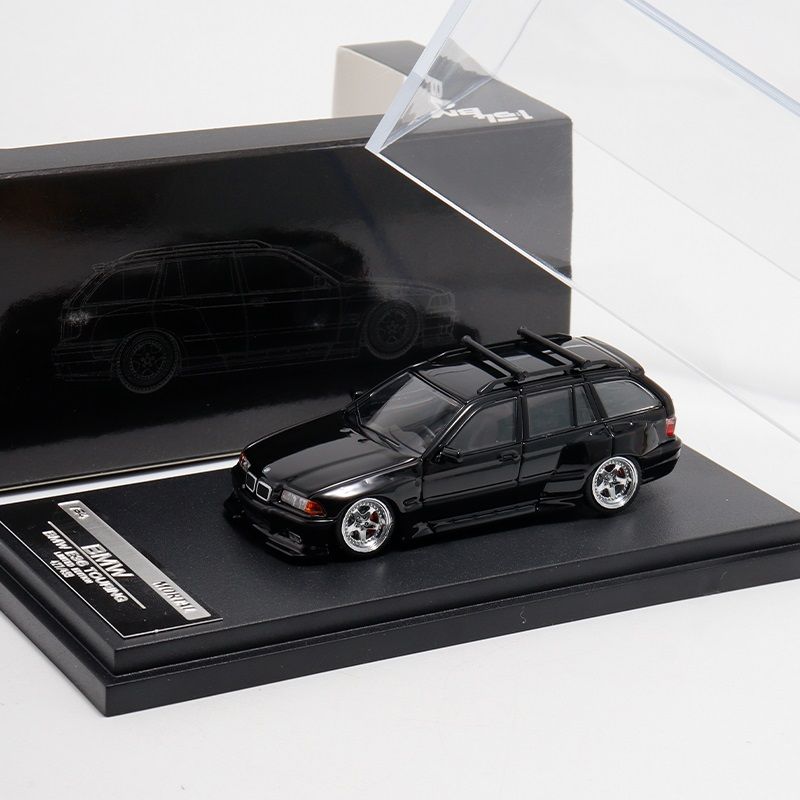 Машинка Mortal 1 64 BMW 3 series E36 four-door station wagon Модель легкосплавного автомобиля
