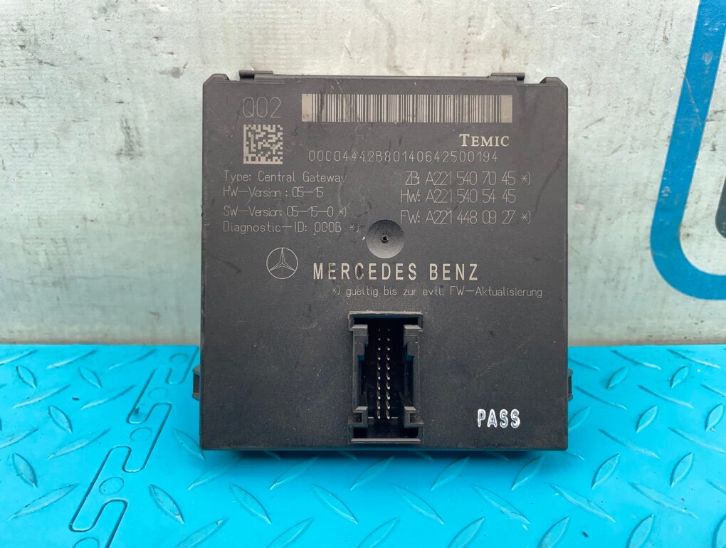 Блок электронный Mercedes-Benz S-Class 2006 W221 275.953 5.5 OEM A2215407045