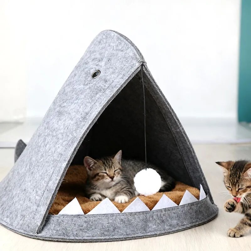 Домик лежанка для кошек собак мелких средних пород животных "Палатка MEOW", войлок, 38х28х38 см