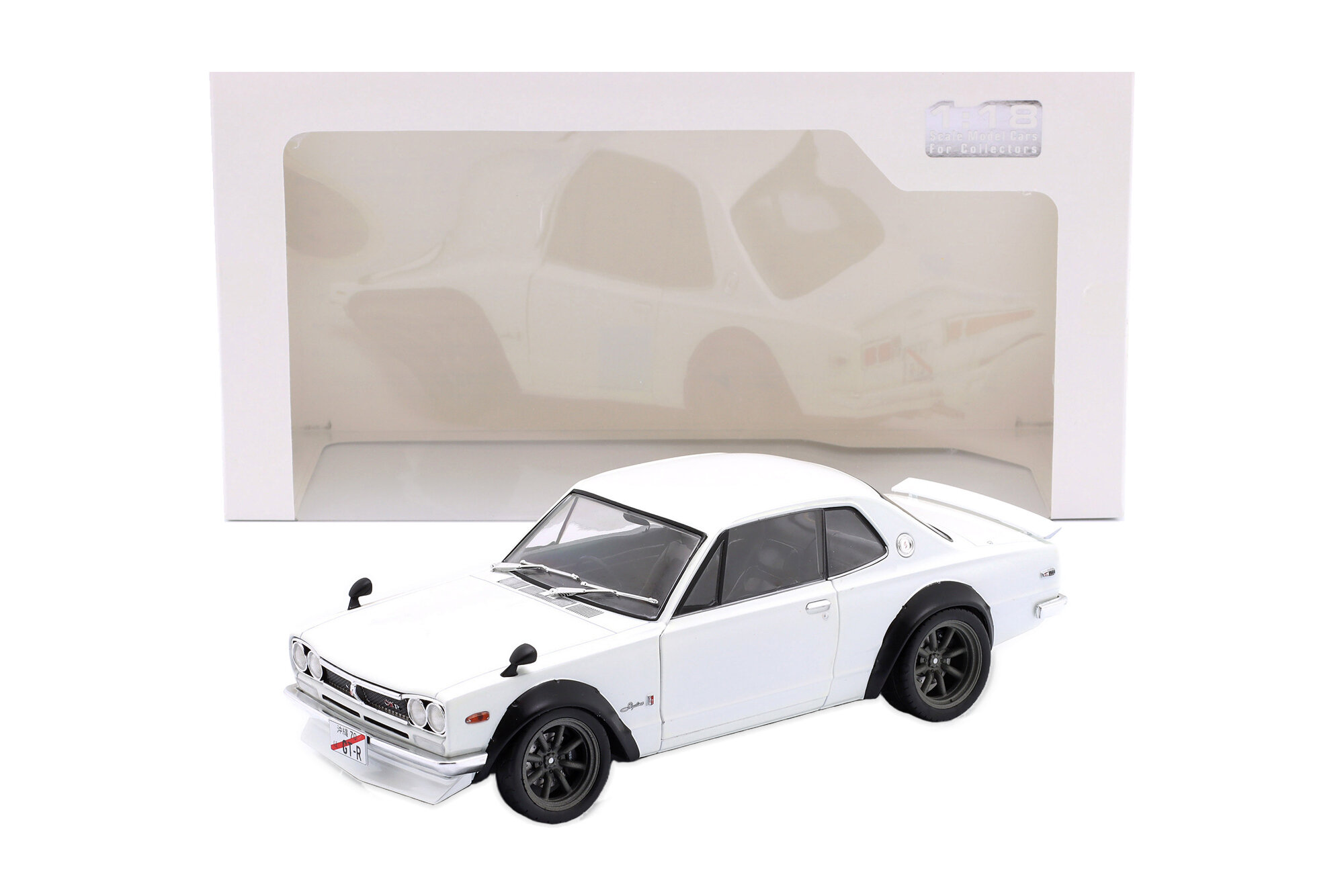 Модель коллекционная SOLIDO Nissan skyline (C10) hakosuka 1970 white