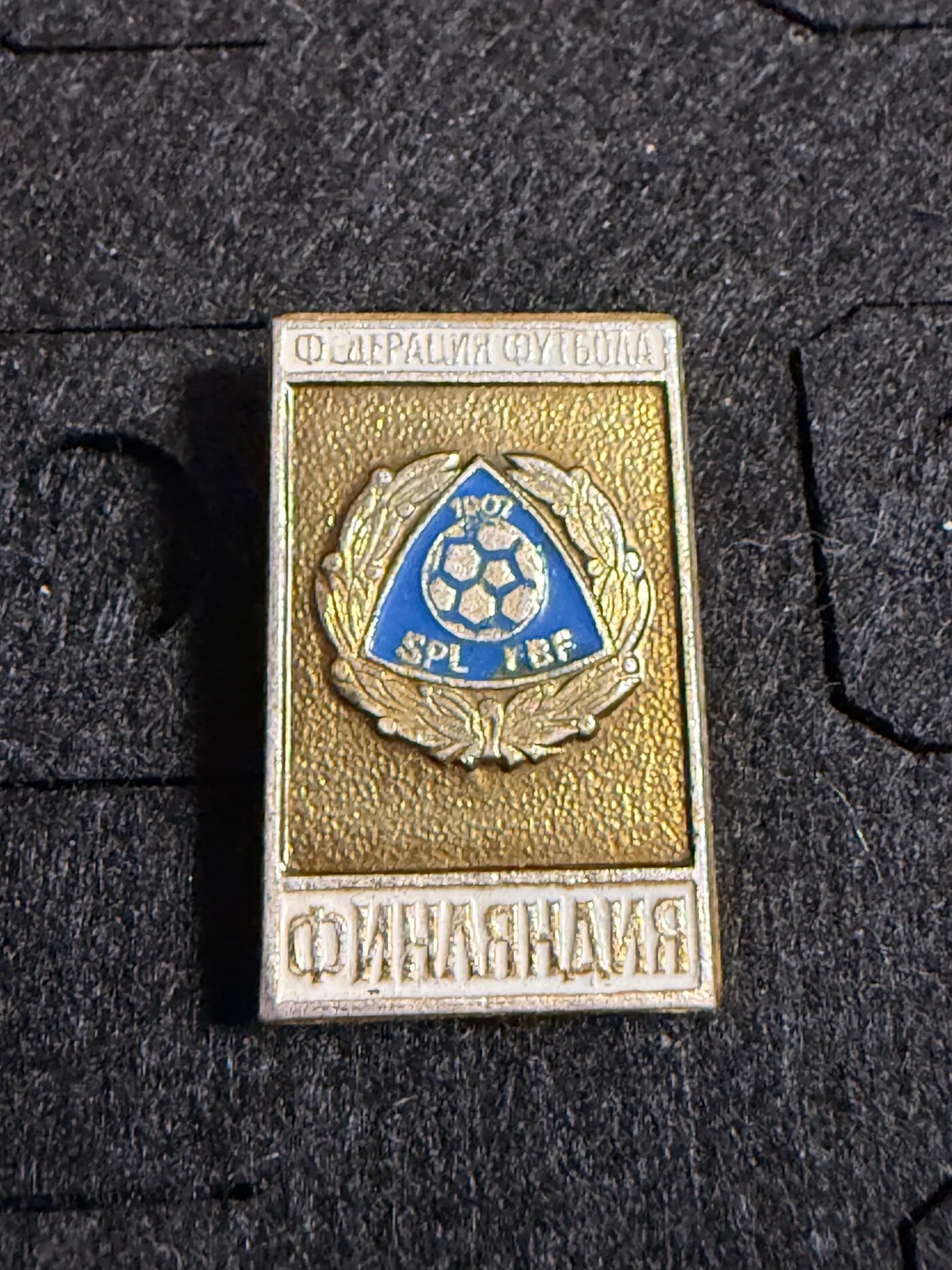 Коллекционный значок Федерация футбола Финляндии