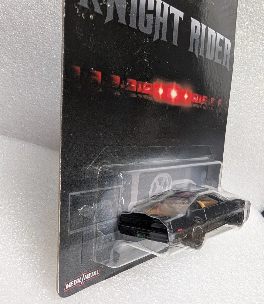 Коллекционная Premium машинка Hot Wheels K.I.T.T. Black (коллекция 2023 Replica Entertainment Series: Knight Rider, Mix 3). Товар уцененный