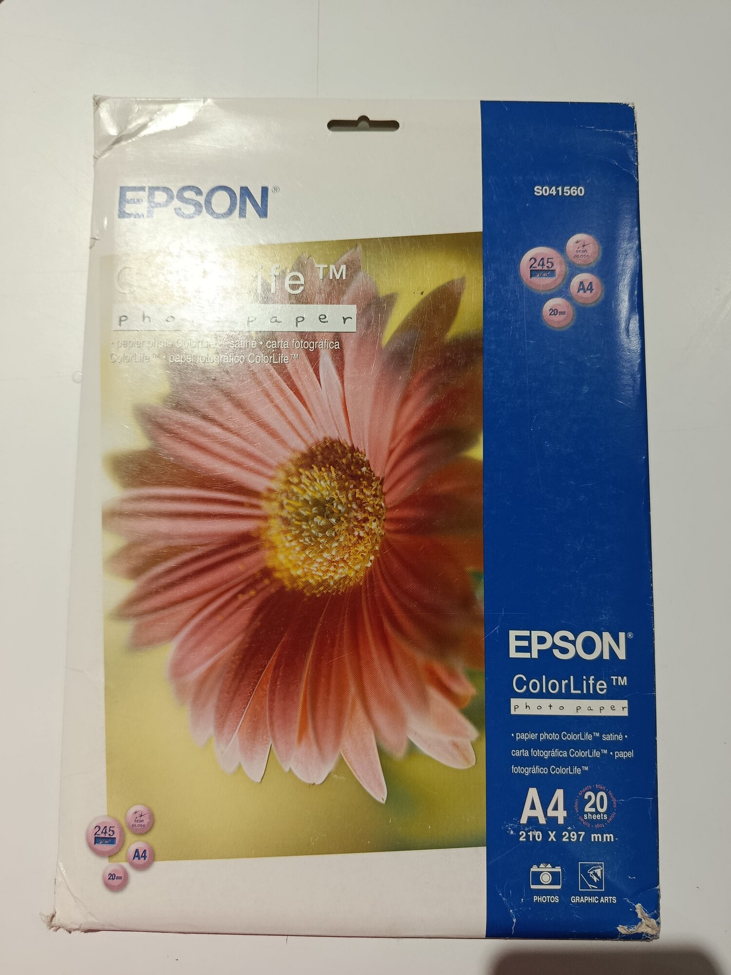 C13S041560 Фотобумага Epson ColorLife Photo, A4/245г/м2/20 листов