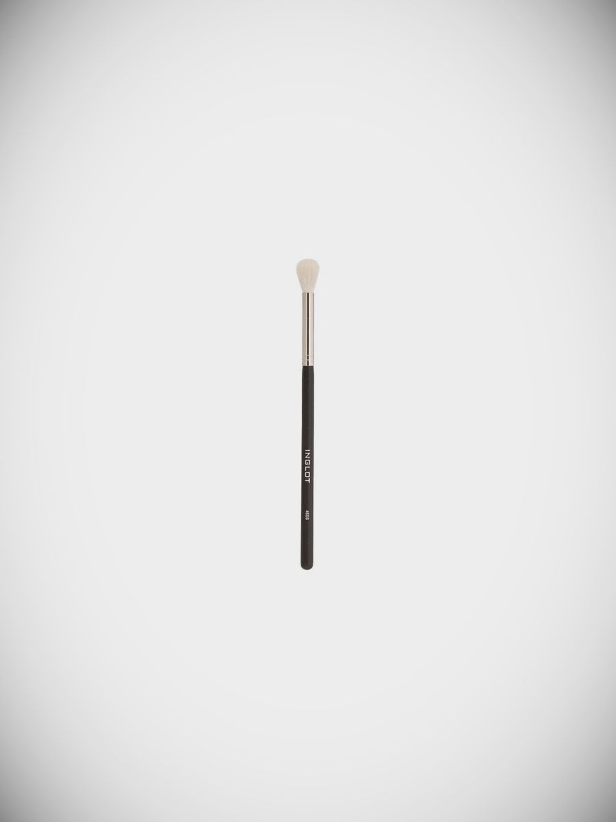 Кисть для растушевки теней / Mivis, Makeup brush 46SS nv /