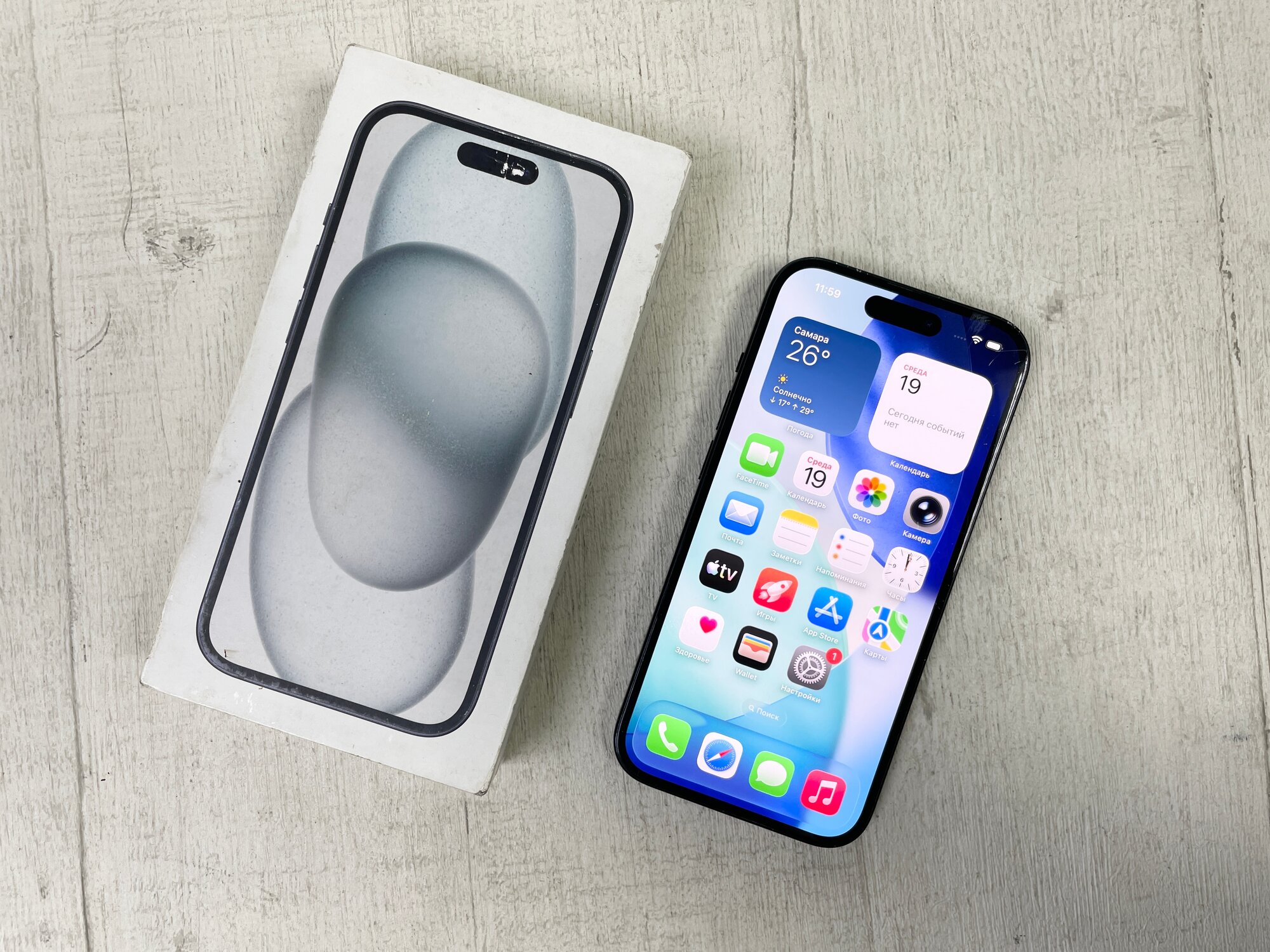 Смартфон Apple iPhone 15 128 ГБ, Dual: nano SIM + eSIM, Black (черный). Без MAX/rustore
