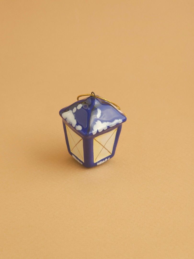 Ёлочная игрушка "Фонарик". Ярославская майолика. Керамика ручной работы. Сделано в России.
