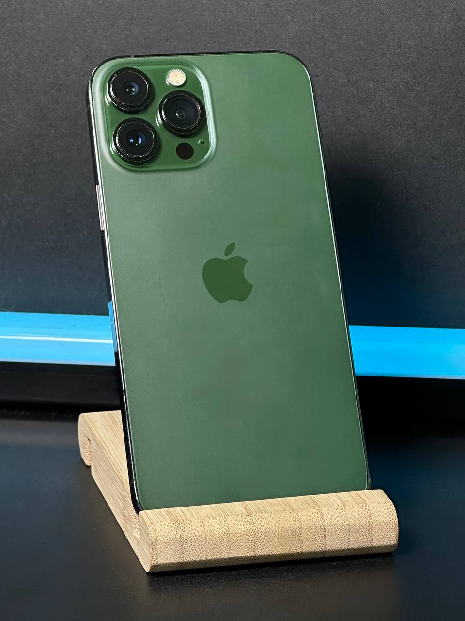 Смартфон Apple IPhone 13 Pro Max 256 ГБ, nano-SIM + eSIM, зеленый