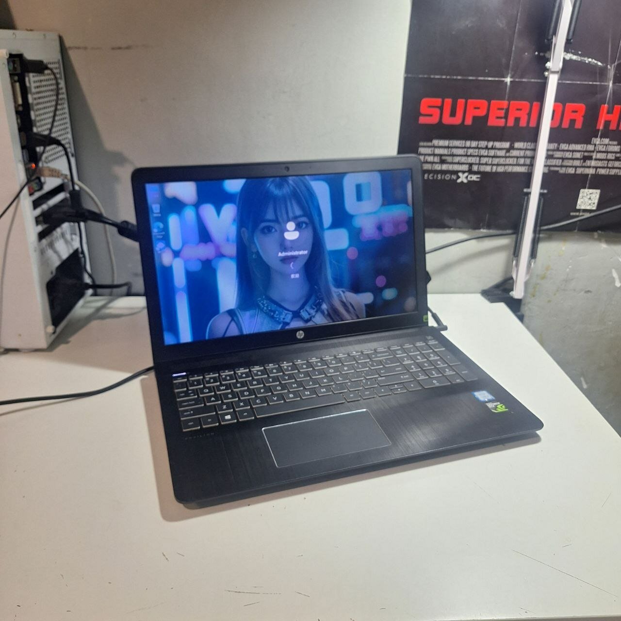 Игровой ноутбук HP GTX 1050 2gb, I5-7300HQ, 8gb, SSD 256Gb 15.6" FullHD