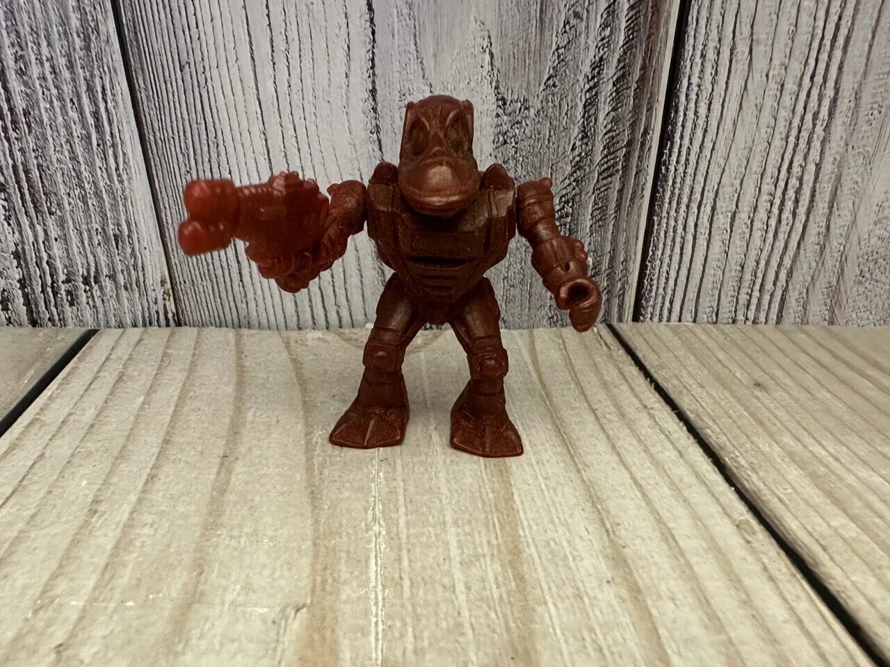 Игрушка монстр из 90х годов киборг охотник коллекционная редкая