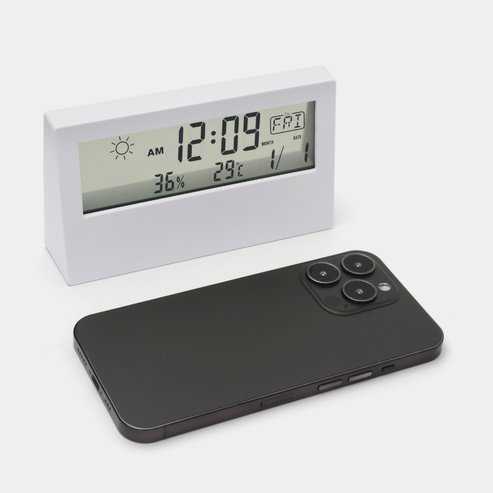 Электронные настольные часы с прозрачным экраном, домашняя метеостанция, будильник с гигрометром, часы с термометром белые - фотография № 7