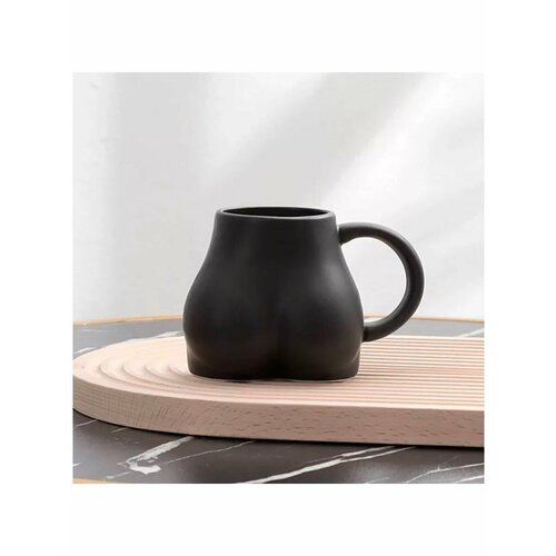 Керамическая кружка в форме ягодиц