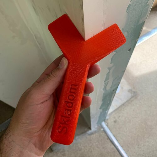 Шпатель для снятия лишней шпаклевки с угловых лент наружный угол Skladom 599₽