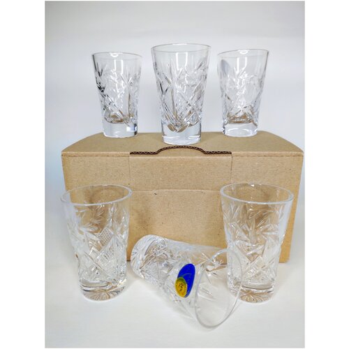 Набор хрустальных стопок 