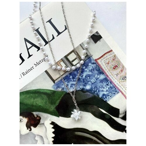 Бусы с жемчужными бусинами цветок с шипами