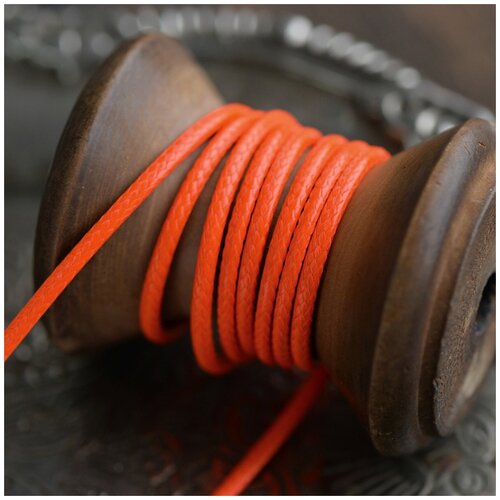 Шнур вощеный 2 мм 15 метров для шитья / рукоделия / браслетов, цвет ярко-оранжевый шнур вощеный 2 мм 15 метров для шитья рукоделия браслетов цвет темно зеленый