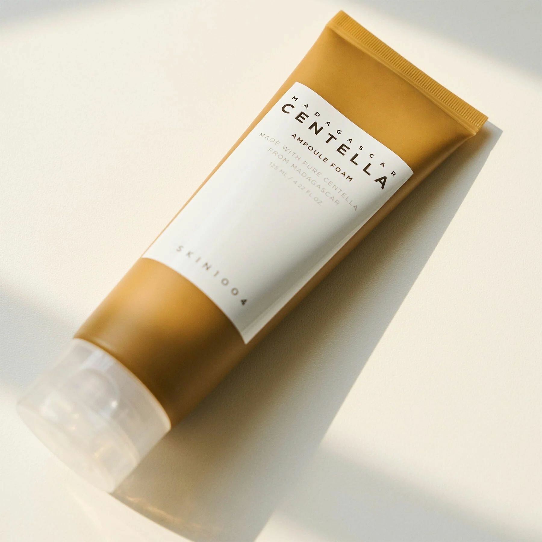 Skin 1004 Madagascar Centella Ampoule Foam, пенка для умывания с экстрактом центеллы, 125 мл. — фото 1