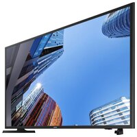 Телевизор Samsung UE49M5000AU черный